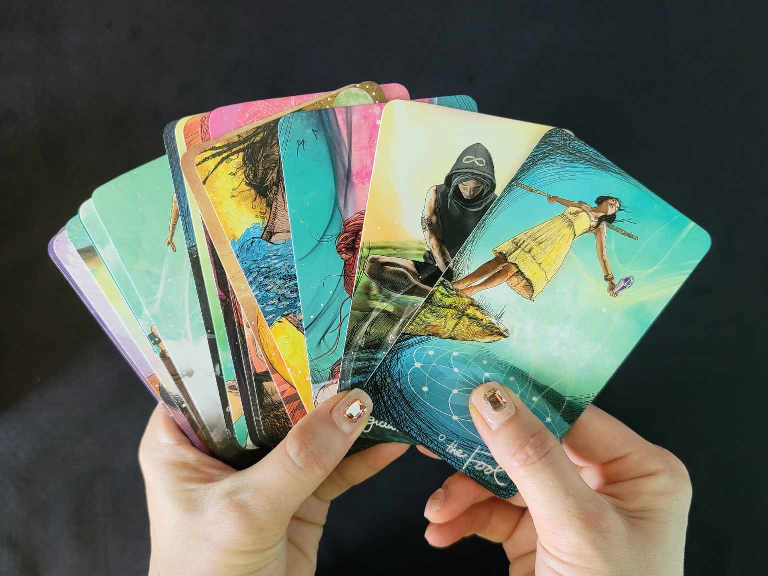 Free Latin Tarot How Is Is Different From Modern Tarot Reading?