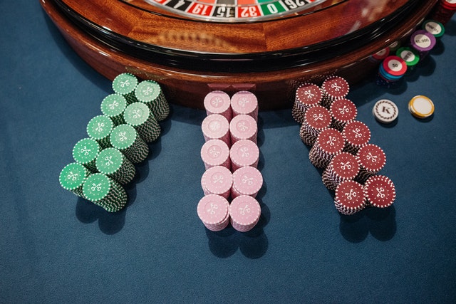How to profitably bet on events